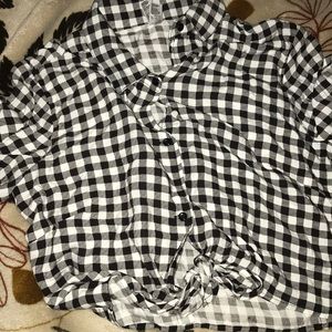 American Apparel crop top shirt